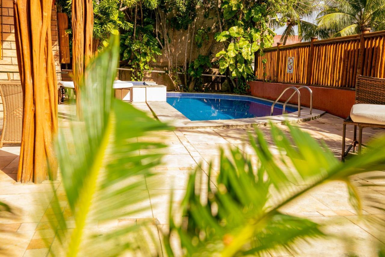 Safari Natal Beach Hotel Extérieur photo