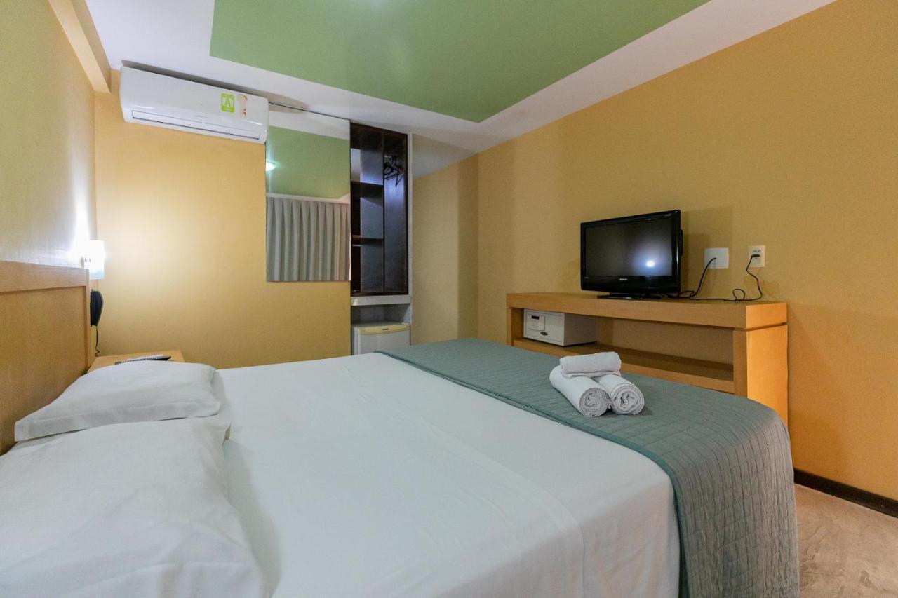 Safari Natal Beach Hotel Extérieur photo